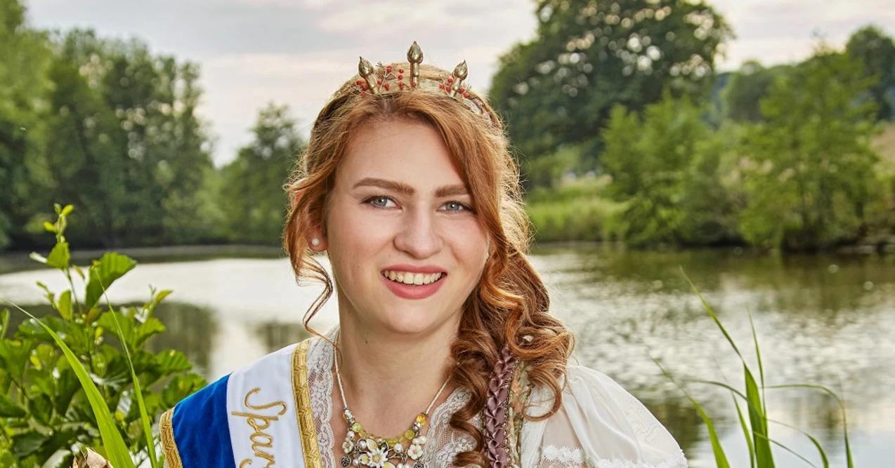 Daria Sagalova bilan yuqori sifatli porno